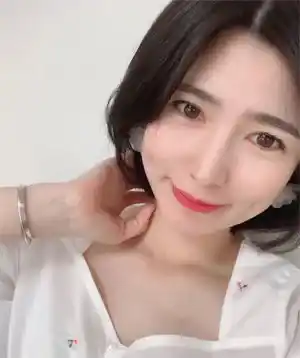 meet ミート 出会い系 .サクラ アリアナwebp