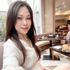 らいくらぶ 出会い系 サクラ 新垣