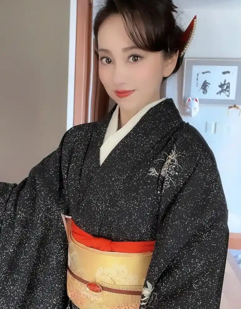 VIProom ビップルーム 出会い マッチング 詐欺 悪質 インチキ 会えない サクラ コトブキ茜