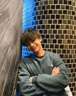 アイドル 出会い マッチング 詐欺 悪質 インチキ 会えない サクラ 亮介