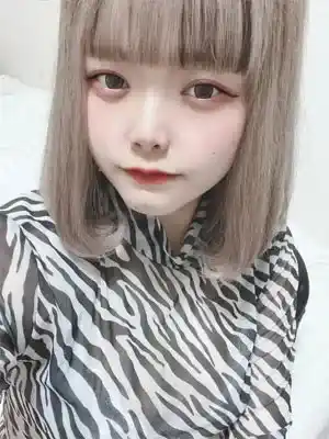 ラブミー luvmee 出会い マッチング 詐欺 悪質 インチキ 会えない サクラ あかり
